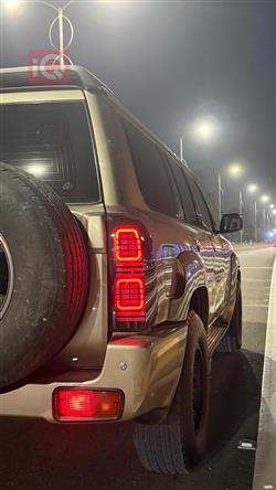 نیسان پاترۆل سەفاری